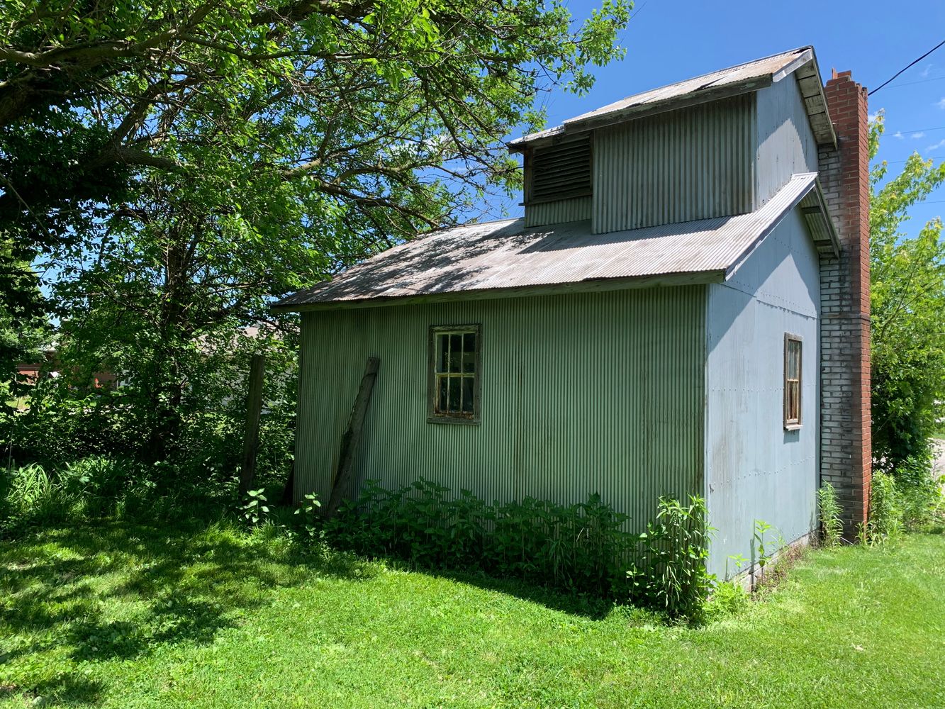 125 W Columbia St, Litchfield, IL 62056